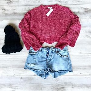 Levi shorts and sweater